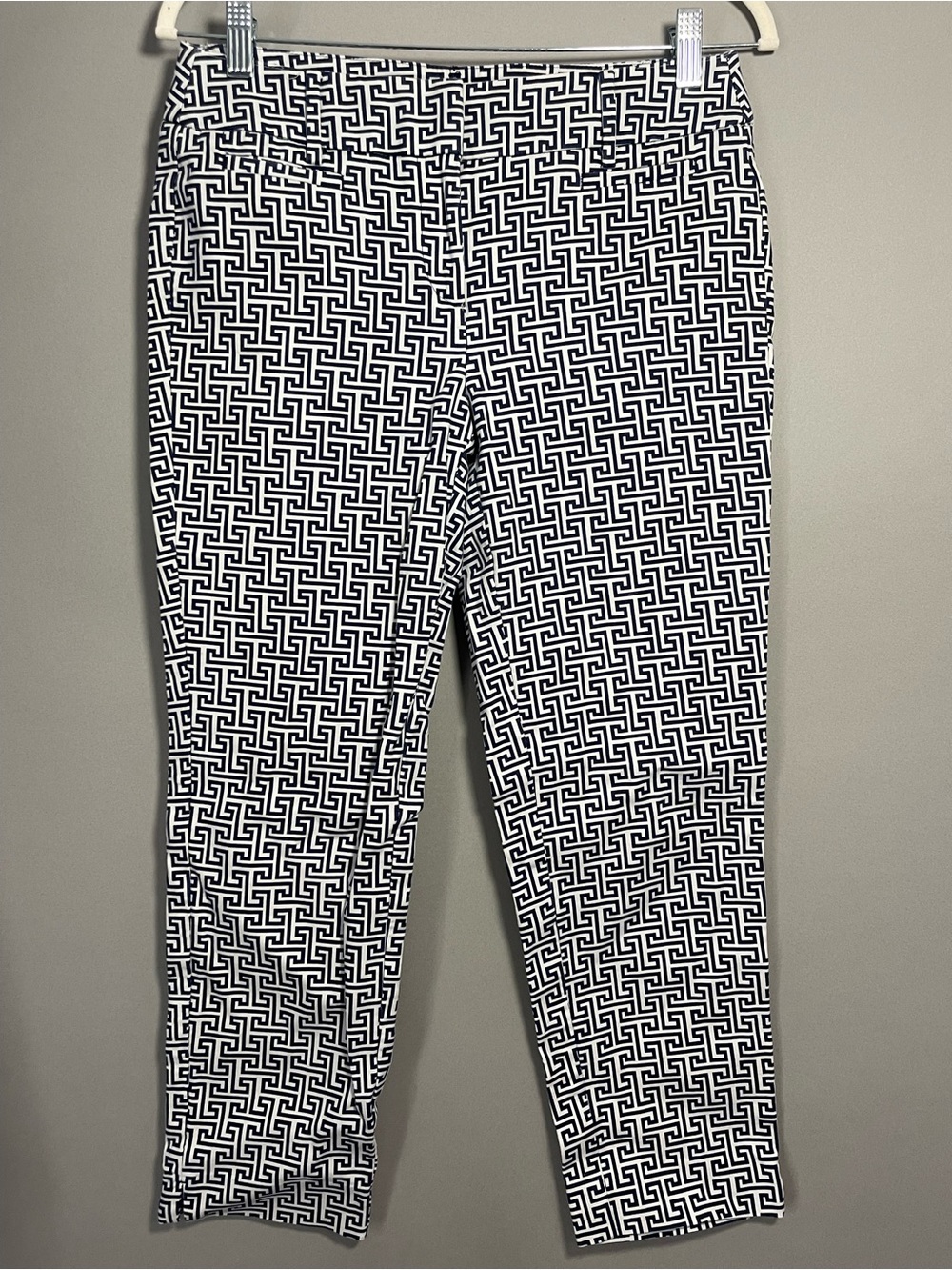 LOFT Riviera Marisa Geometric Print Ankle Pants Size 4
